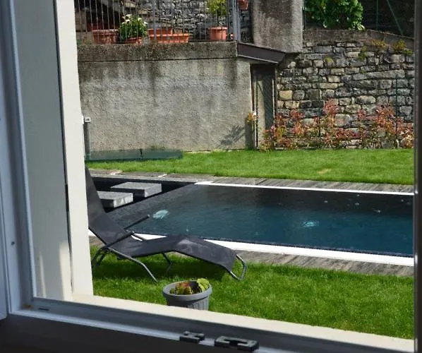 Lescen White - View לצנו