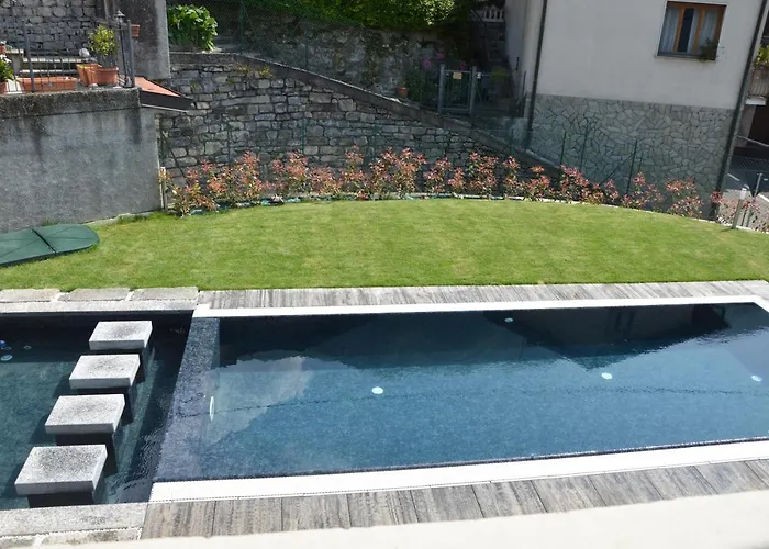 Lescen White - View דירה *