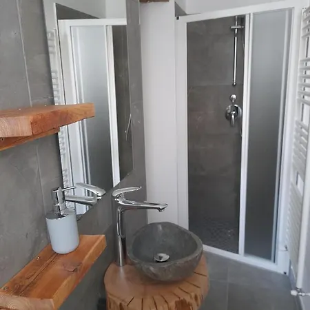 Lescen White - View Apartment *