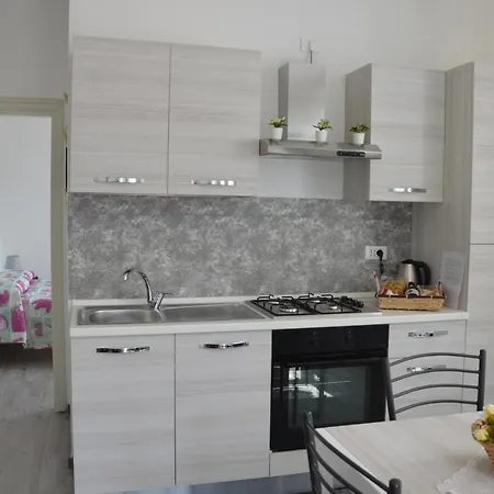Apartment Lescen White - View