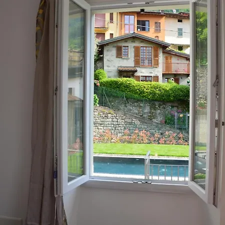Apartment Lescen White - View